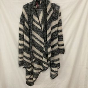 Women long sleeve sweater